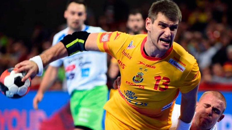 Los Hispanos se ahogan en la defensa de Eslovenia y acaban ara�ando un punto