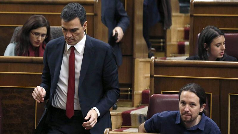 Podemos allana el camino al pacto con el PSOE dando prioridad a la agenda social por encima del referéndum