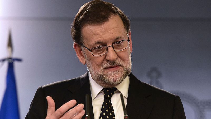 Rajoy ofrece al PSOE buscar "fórmulas de entendimiento" en comunidades y ayuntamientos si hay pacto nacional