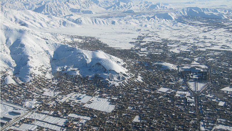 Miles de refugiados llegan a Europa desde Afganistán