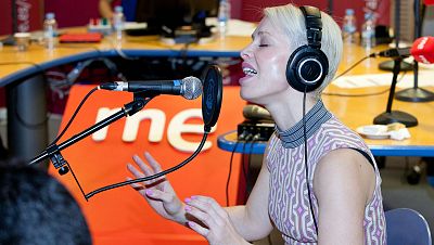 Abierto hasta las 2 - Soraya Arnelas: "Akustika es todo un experimento" - 31/01/16 - escuchar ahora