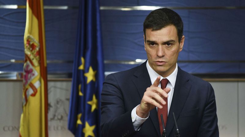 Sánchez asume "intentar formar Gobierno" y pide a las "fuerzas del cambio" que abandonen los "vetos"