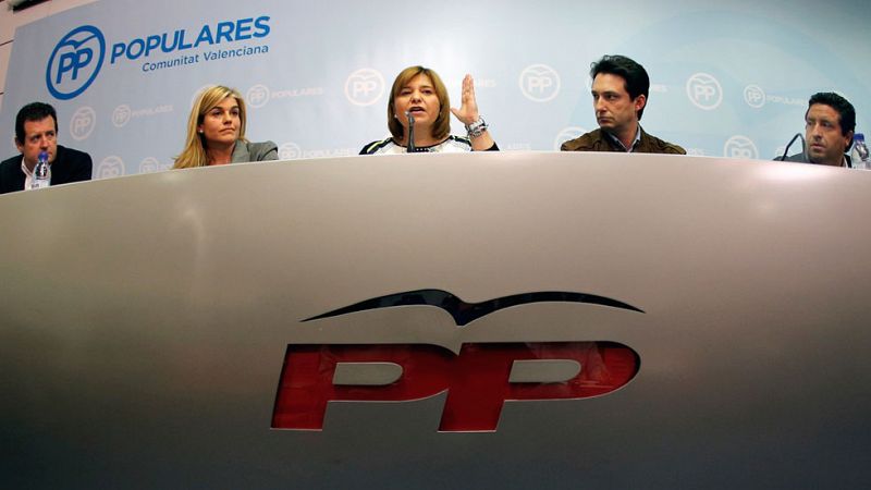 El PP de Valencia busca "reconstruirse" en un Congreso y sostiene que Barberá "sabrá lo que tiene que hacer"