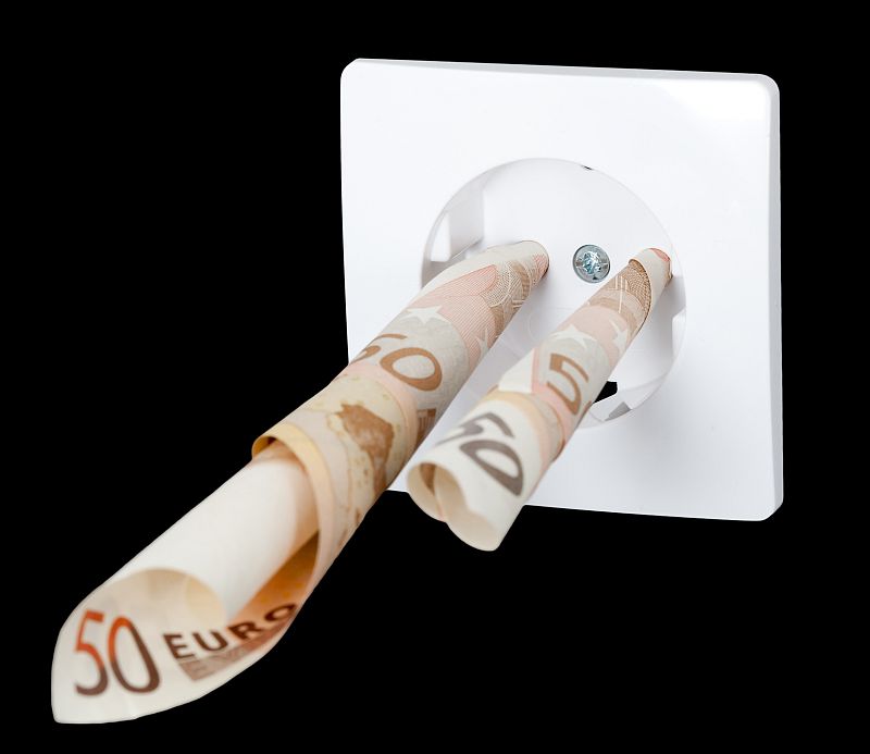 "La tarifa eléctrica está agotada" como fuente de financiación de nuevas tecnologías, según los expertos