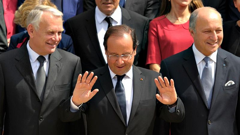 Hollande nombra a Ayrault ministro de Exteriores e incluye a varios ecologistas en su nuevo Gobierno