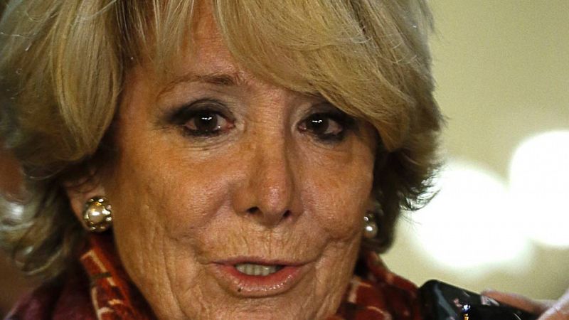 Aguirre, tras el registro en un despacho del PP de Madrid: "Financiación ilegal, que a mí me conste, nunca"