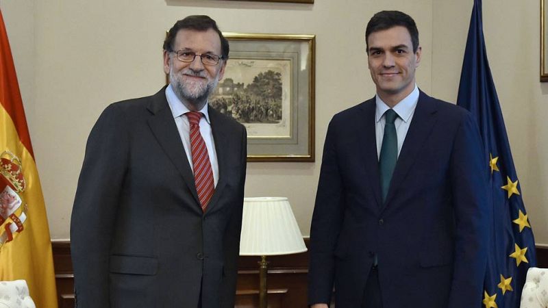 Rajoy insiste en que debe ser el presidente y Sánchez le pide lealtad si es oposición en un frío encuentro