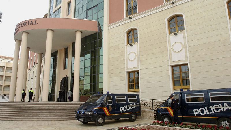 Un juez cita a declarar como imputados a todo el gobierno municipal del PP de Los Alcázares, en Murcia