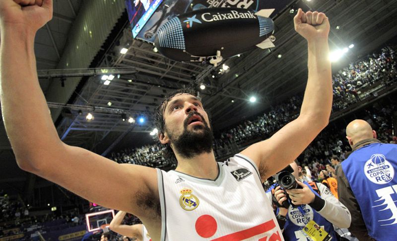 Llull y 'El Chacho' llevan al Real Madrid a la final (80-86)