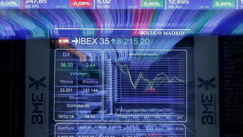 El IBEX 35 baja un 0,51% por la caída del precio del petróleo
