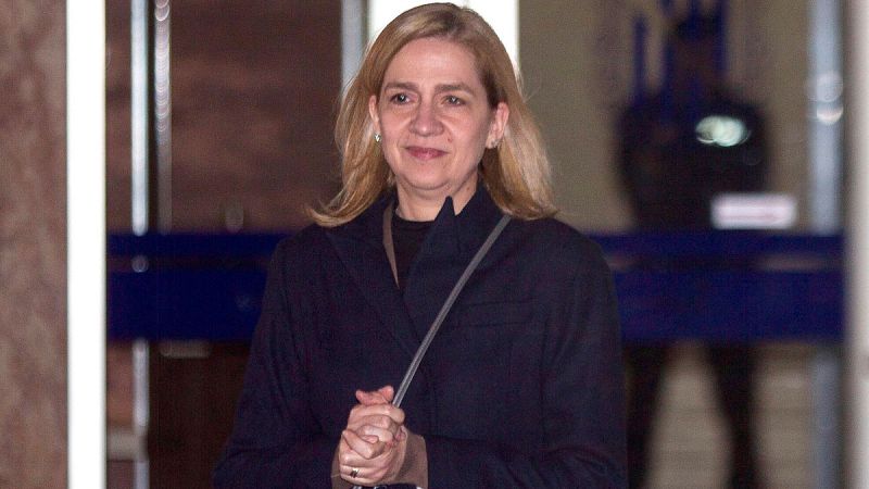 El tribunal de Nóos deja abierta la fecha de declaración de la infanta