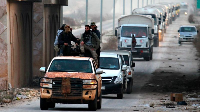La ayuda humanitaria empieza a llegar a varios de los enclaves sitiados por el Gobierno de Siria