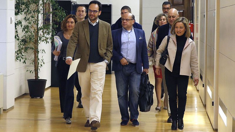CC y PSOE alcanzan un acuerdo pero el voto a favor de la investidura de Sánchez está aún por decidir