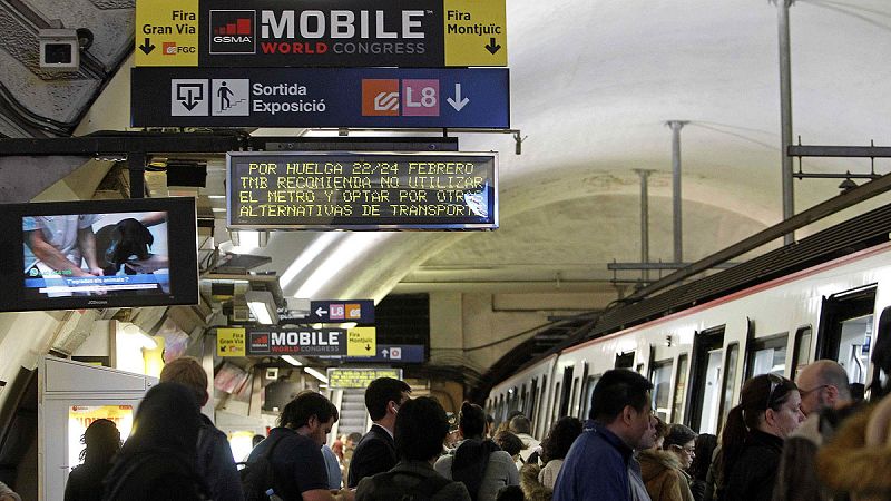 Los sindicatos abandonan la negociación y habrá huelga de metro durante el Mobile de Barcelona