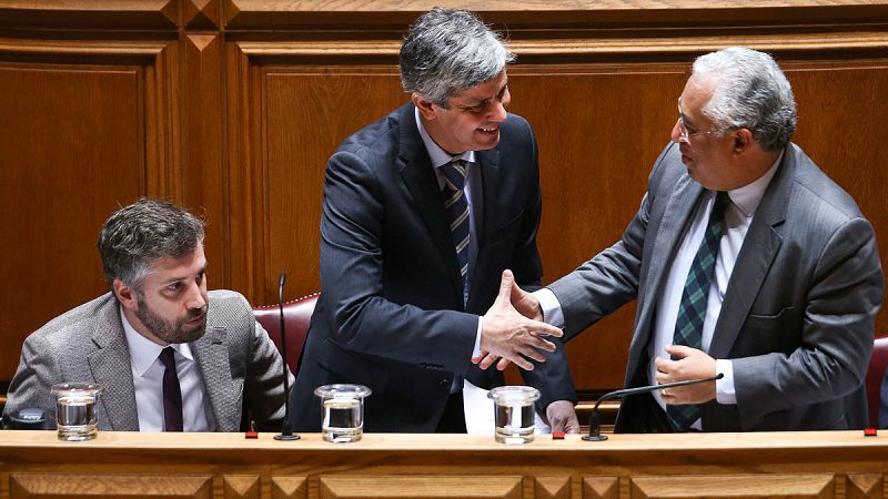 El Parlamento de Portugal aprueba la primera versión de los presupuestos generales para 2016