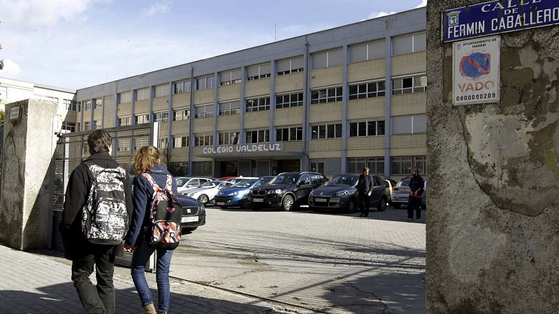 El profesor del Colegio Valdeluz se sentará en el banquillo por abusar presuntamente de 15 niñas
