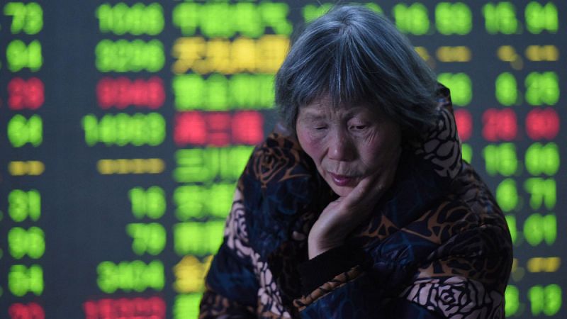 Las Bolsas chinas pierden más de un 6% en su peor sesión en un mes