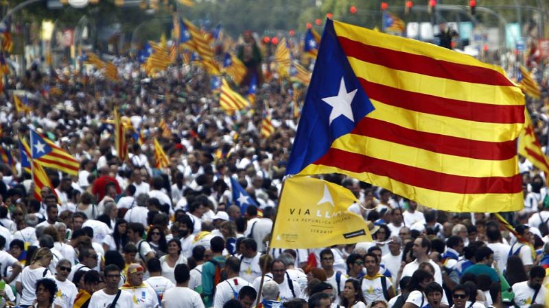 El TSJC anula el uso exclusivo del catalán en el sector público