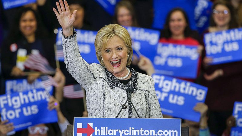 La nueva victoria de Hillary Clinton en Carolina del Sur le convierte en favorita de cara al 'supermartes'