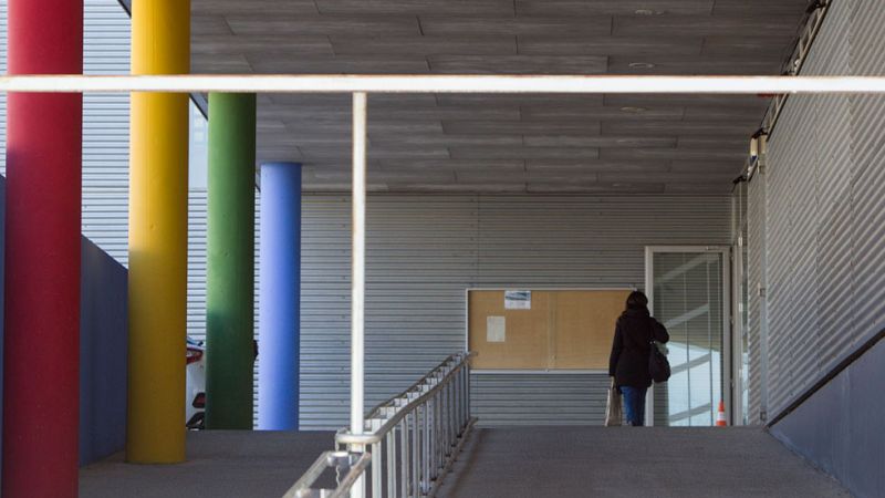 Libertad provisional para el profesor de Barcelona acusado de abusos sexuales a tres alumnos