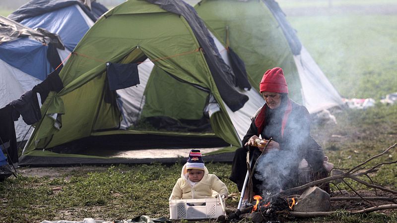 Grecia, camino a una "crisis humanitaria" de refugiados sin respuesta de Europa