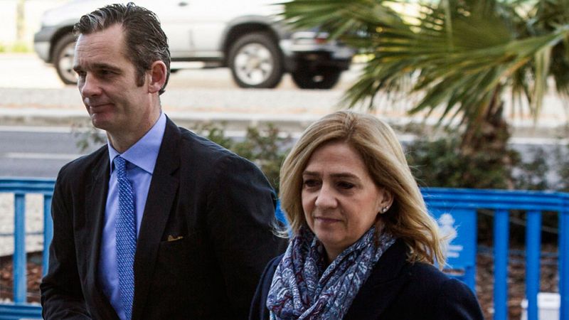 Urdangarin afirma que la Casa Real le pidió dejar Nóos y que "no daba un paso" sin consultar con García Revenga