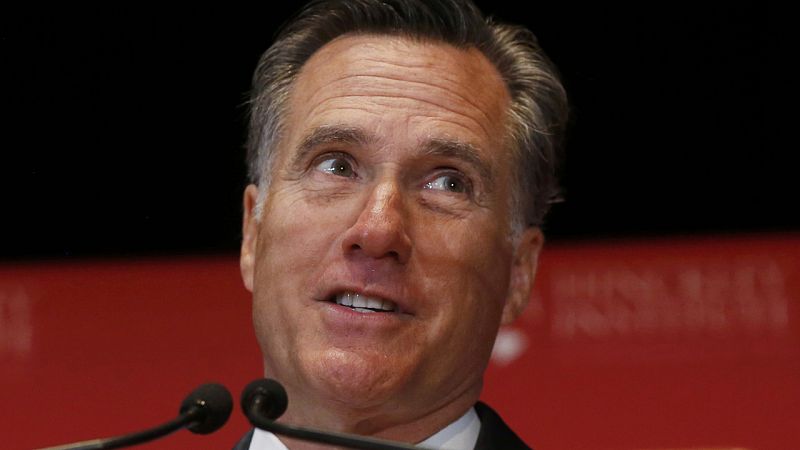 Romney avisa al Partido Republicano de que Trump es un "farsante" y un "fraude"