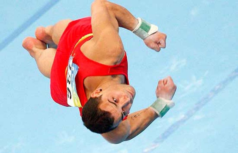 La barra le cuesta a España la final por equipos de gimnasia masculina