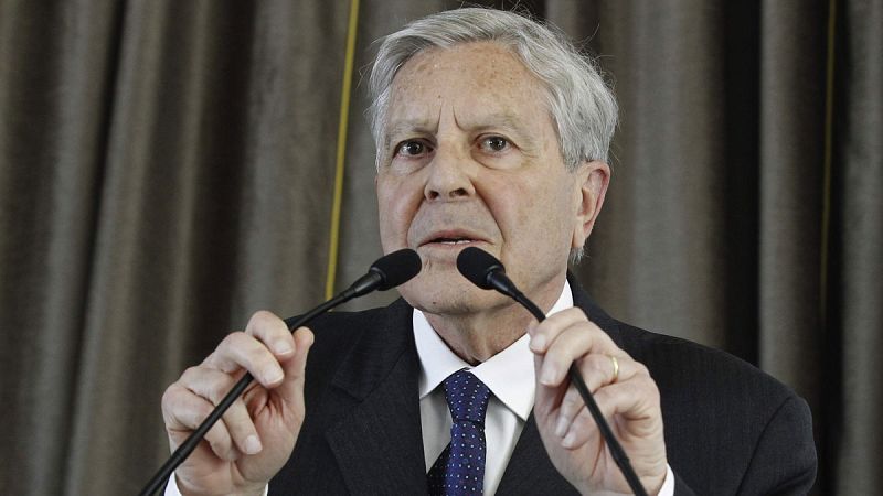 El exfiscal Jiménez Villarejo se desvincula de Podemos por no apoyar la investidura de Sánchez