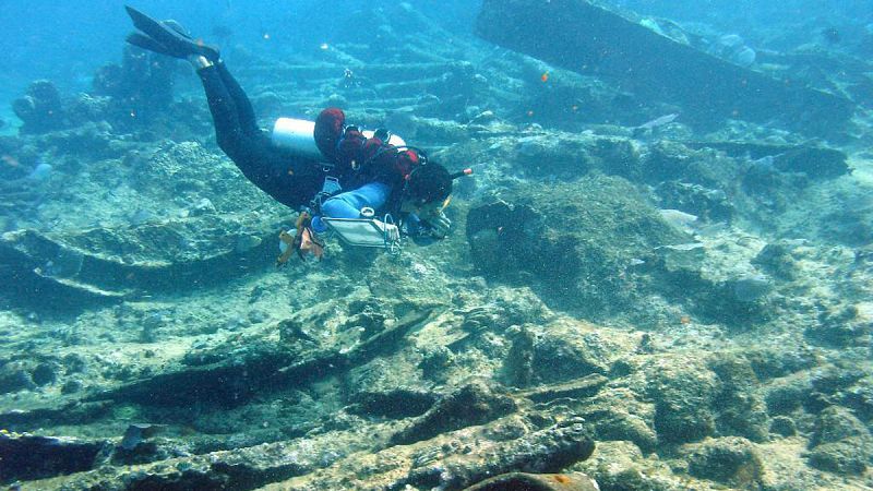 Buques naufragados ayudarán a predecir los huracanes con una precisión tres veces mayor