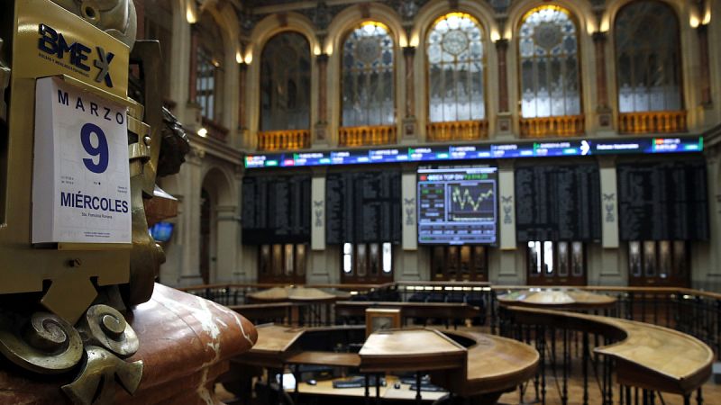 El IBEX 35 repunta un 0,24% por la cautela de los inversores ante la reunión del Banco Central Europeo