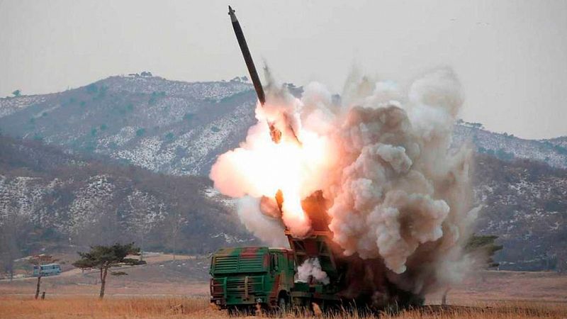 Corea del Norte lanza dos nuevos misiles de corto alcance hacia el Mar del Este