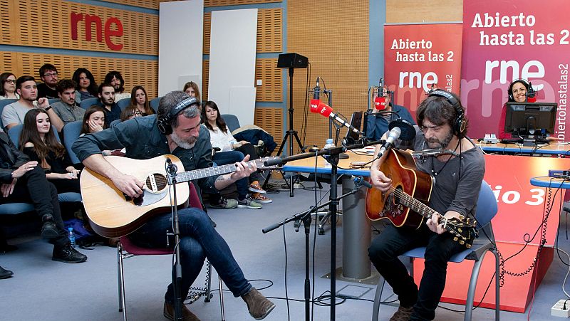 Quique González: "Nunca me ha gustado sentir que llevo músicos contratados"