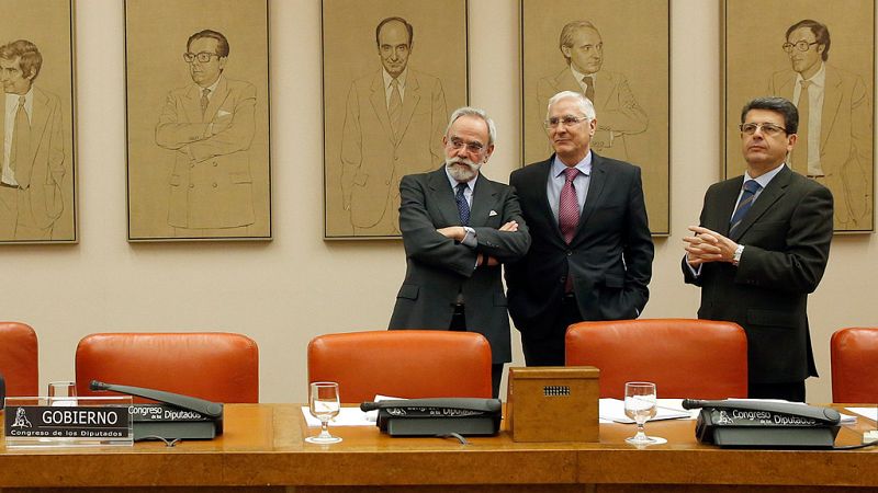 El ministro de Defensa no comparece en el Congreso y la oposición pide tomar medidas