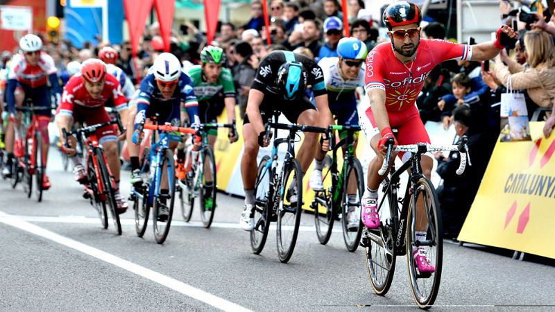 Nacer Bouhanni se desquita en la Volta de su mala suerte en San Remo