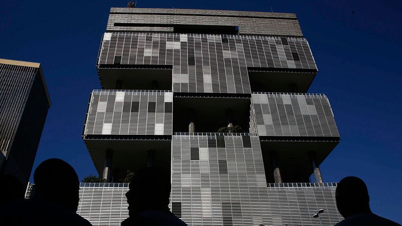 Petrobras registra el peor resultado de su historia y pierde 9.660 millones de dólares en 2015