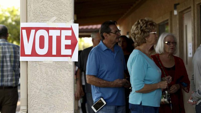 Trump y Clinton ganan en las primarias de Arizona, mientras Sanders y Cruz se imponen en Utah