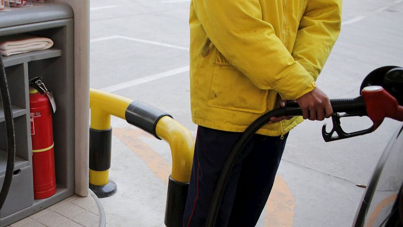 La gasolina sube un 1% y el gasóleo un 0,67% en plena Semana Santa