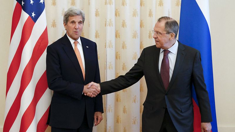 Kerry dice que el alto el fuego en Siria se cumple y ha reducido la violencia