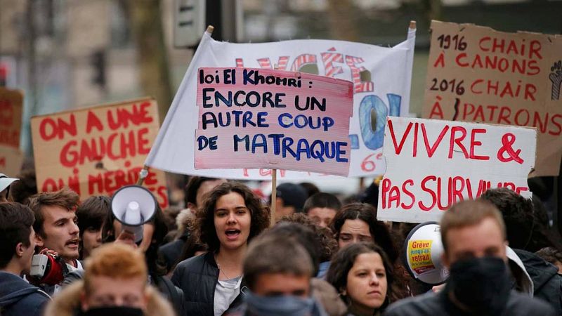 París aprueba la reforma laboral en medio de multitud de manifestaciones de protesta contra el texto