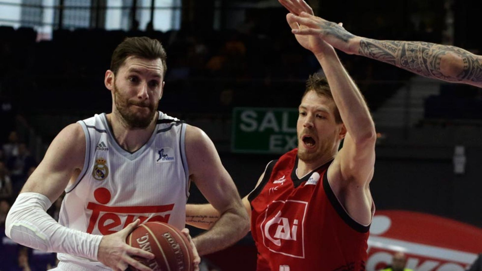 Real Madrid 96 - 84 CAI Zaragoza