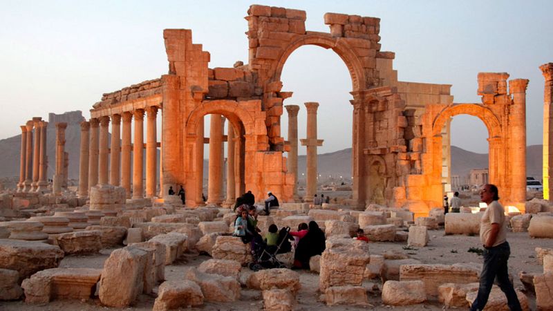 El Ejército sirio recupera el control total de Palmira y expulsa al Estado Islámico
