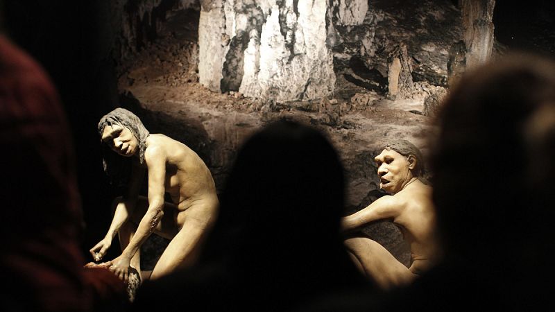 Un estudio demuestra que los 'Homo sapiens' se cruzaron con neandertales y denisovanos