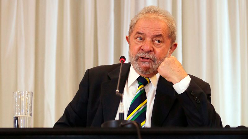 Lula afirma ser víctima de un "complot" que busca perjudicarlo como líder político