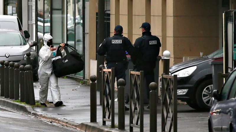 El yihadista detenido en París disponía de un amplio arsenal preparado para un atentado "inminente"