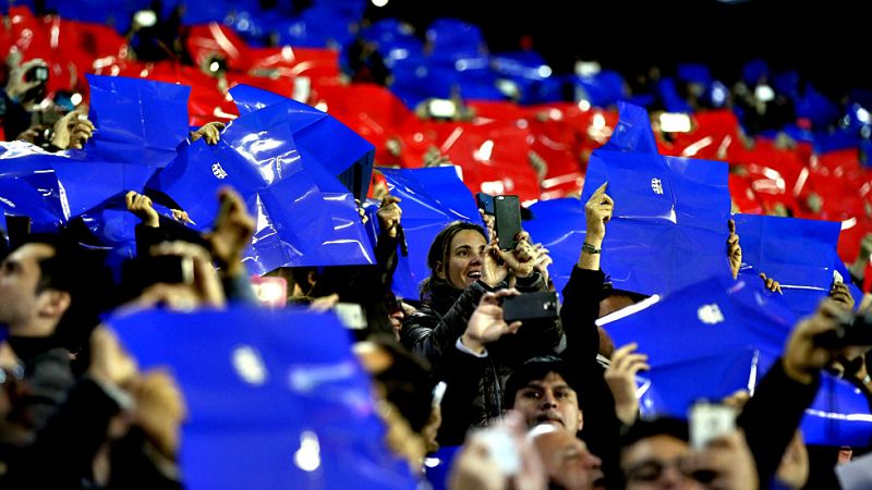 Nadie quiere perderse el homenaje a Cruyff en el clásico del Camp Nou