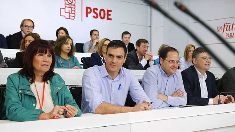 Sánchez reclama a Podemos y Ciudadanos "unidad" en esta "hora decisiva"