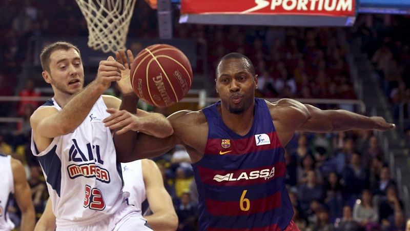 El Barça Lassa se escapa tras el pinchazo del Valencia Basket