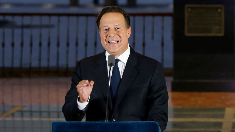 El presidente panameño promete colaboración, pero pide respeto para su país