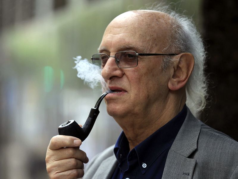 Petros Márkaris, el cronista de la crisis griega a través de la novela negra